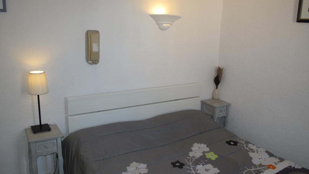 Nouvel Hotel Saint-Raphael  Room photo